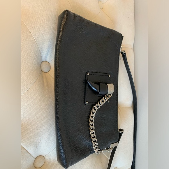 Michael Kors Leather James Large Zip Clutch Crossbody Bag black hands free - Picture 6 of 15